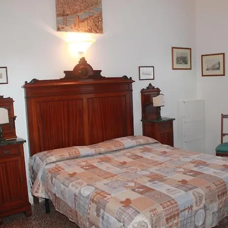 Apartment Giovanna A Solo 50m. Dal Mare